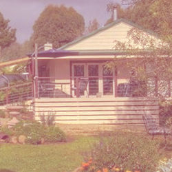 Luxury Bed & Breakfast Accommodation Suite Daylesford